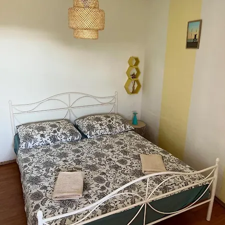 Garden アパート Selca